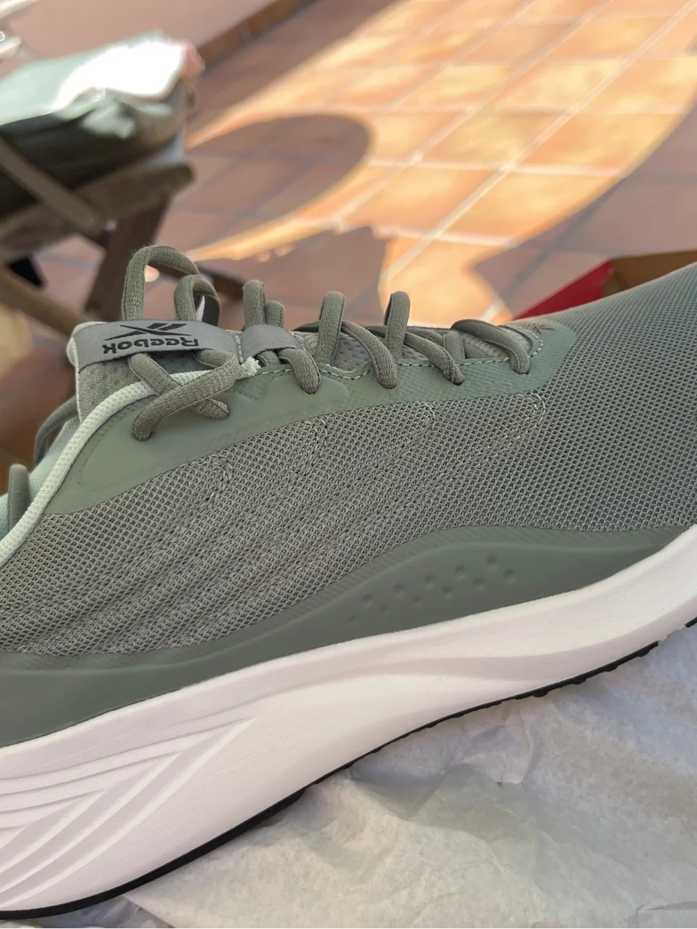 NEW  Reebok Men's Mesh Running Sneakers - Sage Green